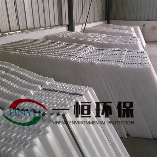 斜管填料成品區(qū) 斜管填料成品區(qū)